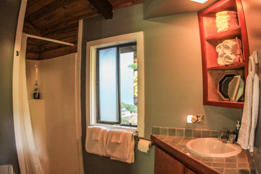 Volcano Village Lodge Habitación foto