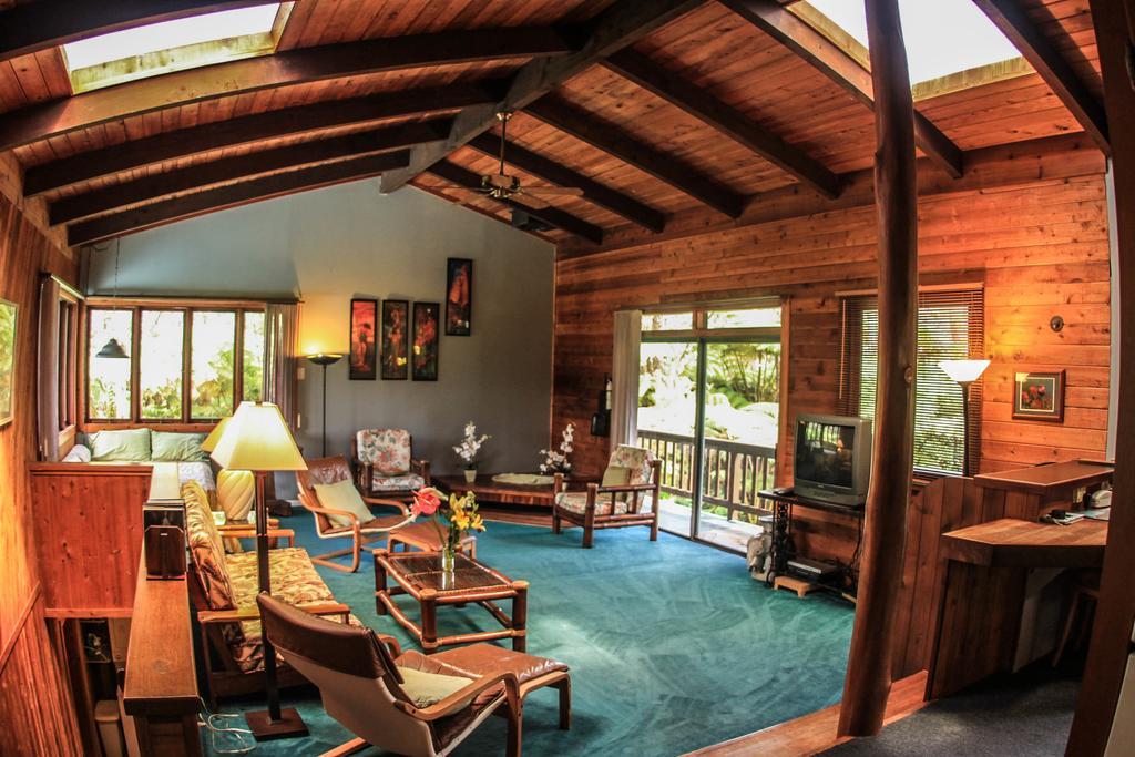 Volcano Village Lodge Habitación foto